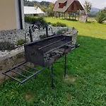 Dom W Okolicach Czchowa * Wytrzyszczka