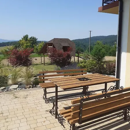 Dom W Okolicach Czchowa * Wytrzyszczka